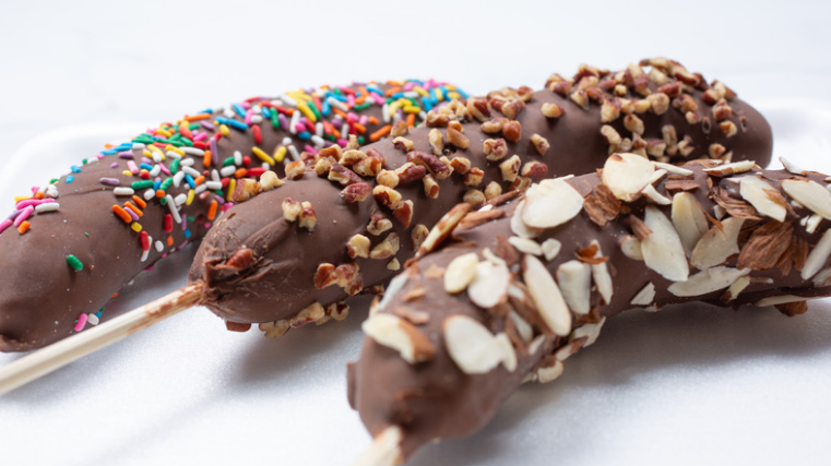 Choco banana, bananes enrobées de chocolat vendues dans les festivals japonais