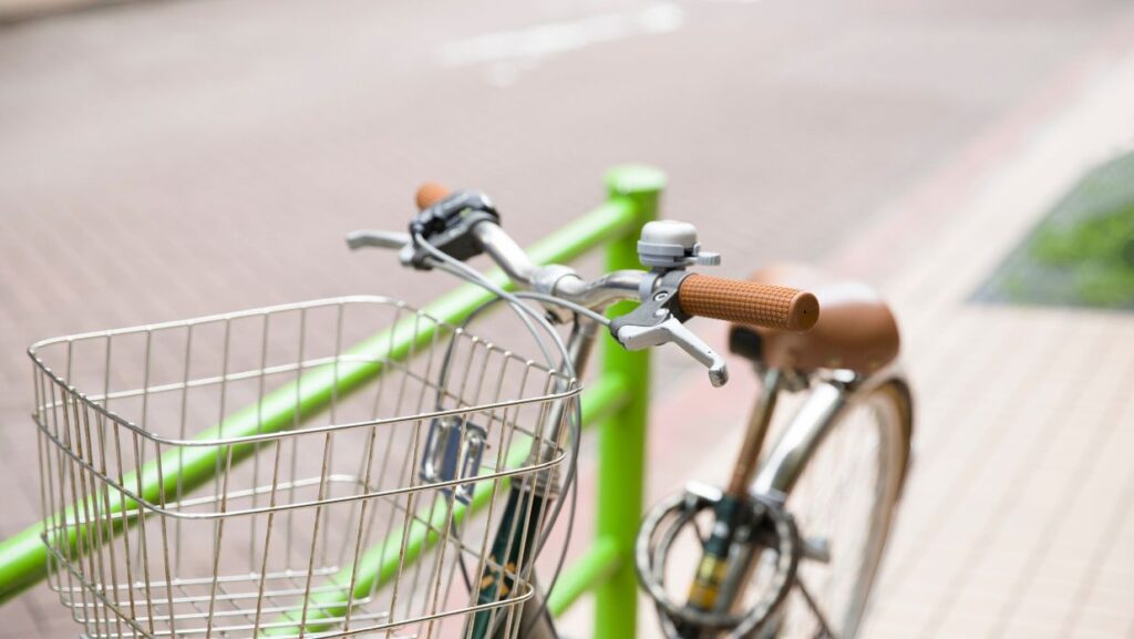 Vocabulary Related to Bike Registration and Bicycle in Japan