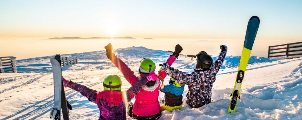 Best Ski and Snowboarding Destinations in Japan