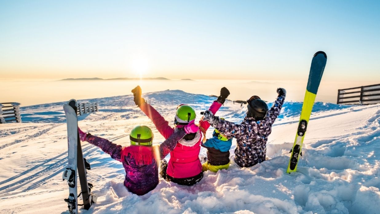 ski and snowboard in japan