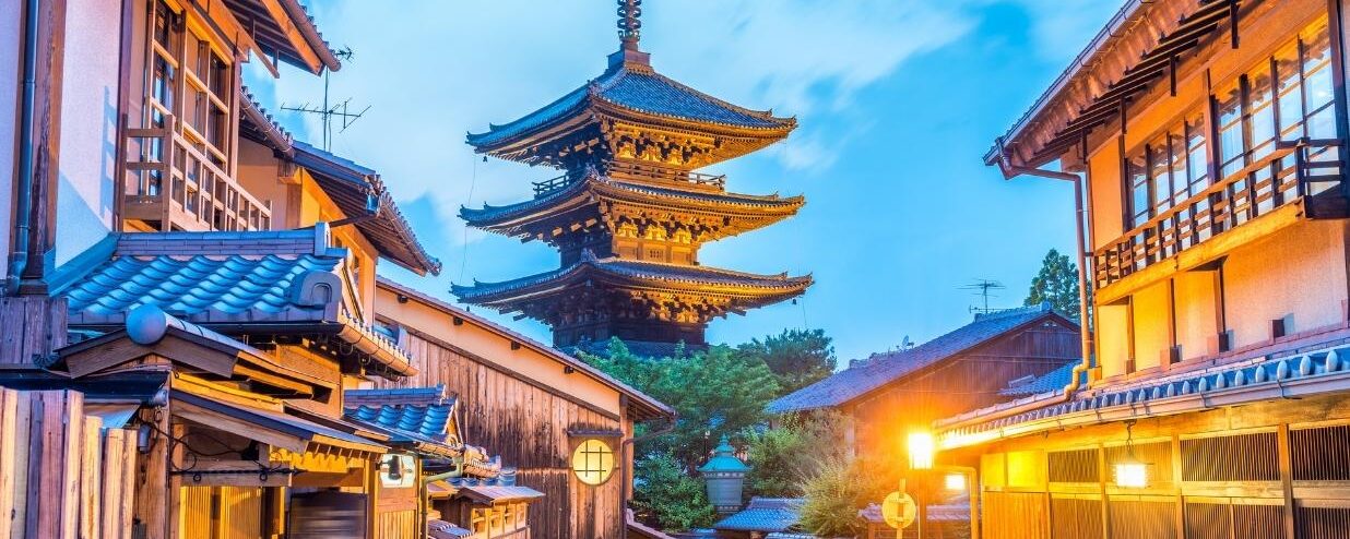 Living and Studying in Kyoto: The Ultimate 2025 Guide to Costs, Housing, and Student Life