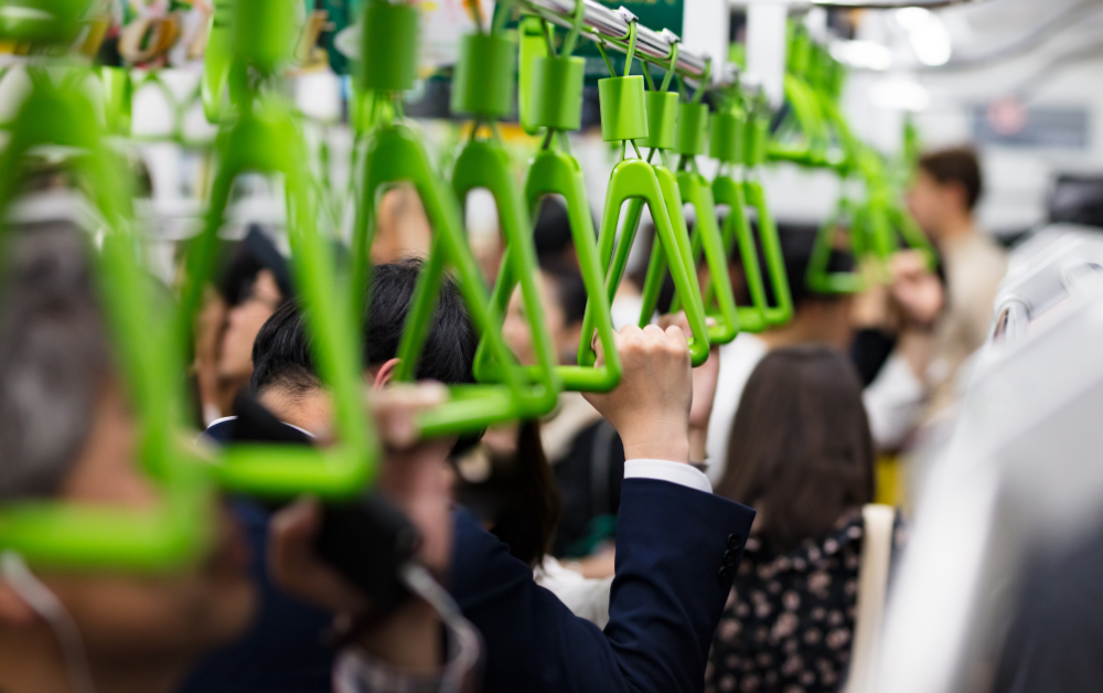Metro Japan, solo travel