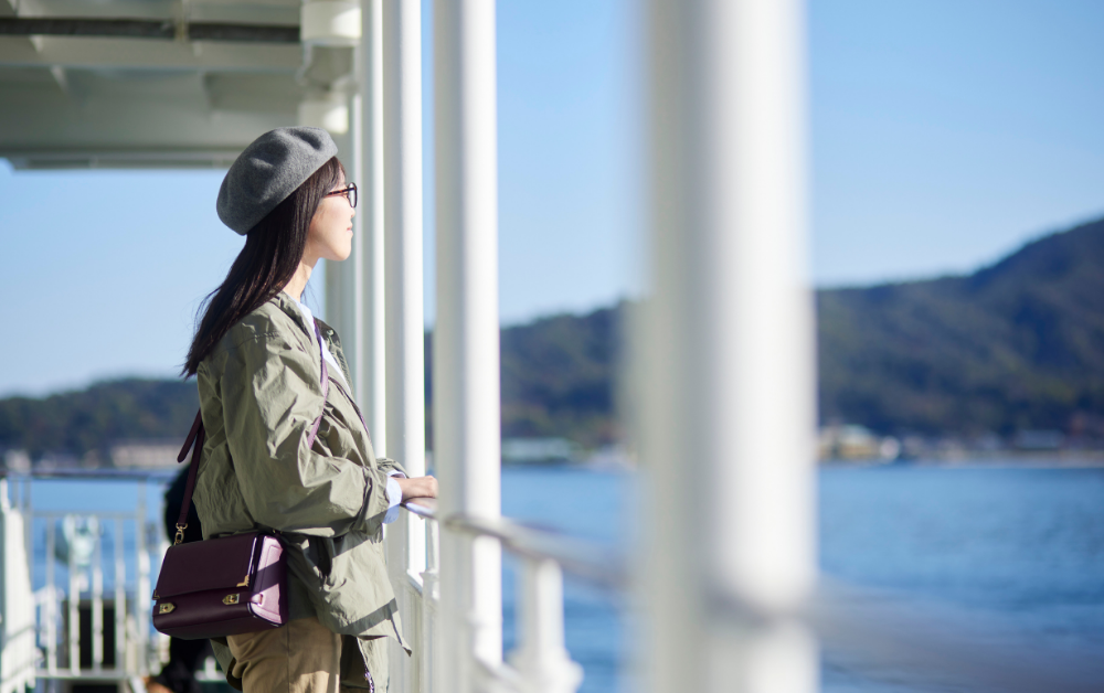 Solo travel boat, Miyajima (宮島)