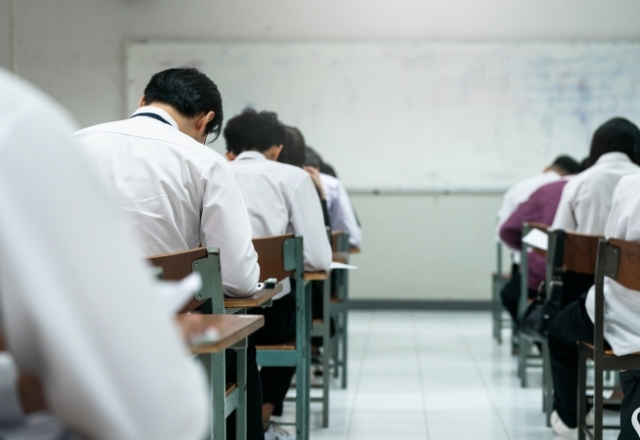 EJU exam Japan – international students preparing for university entrance exam in Tokyo classroom