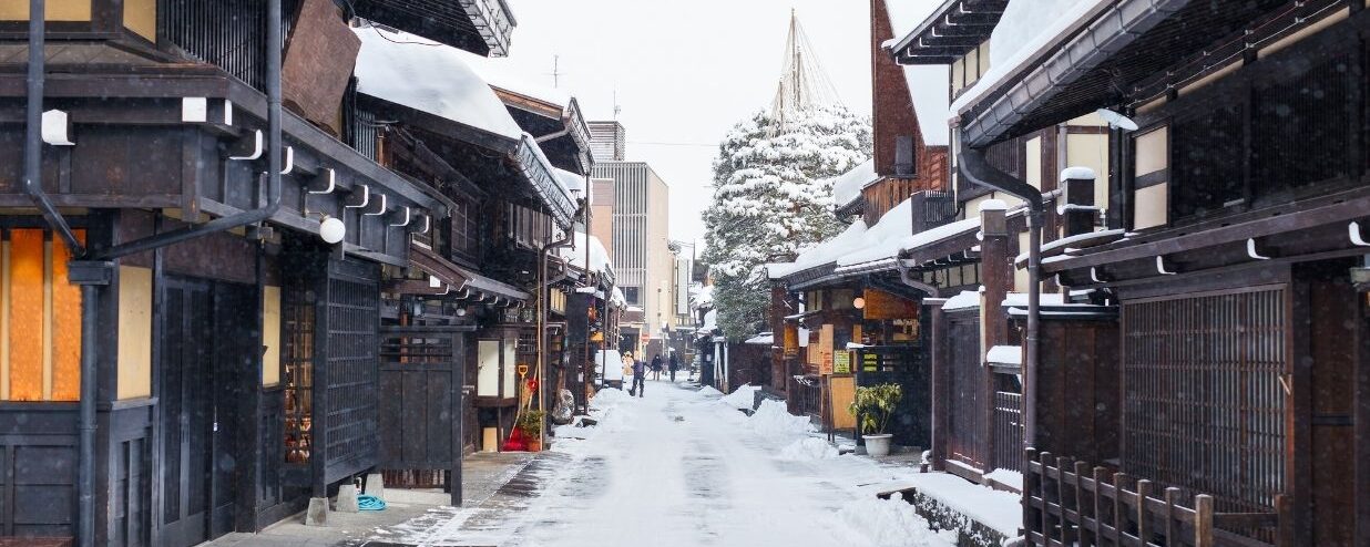 Where to Find Snow in Japan: Top 10 Winter Towns